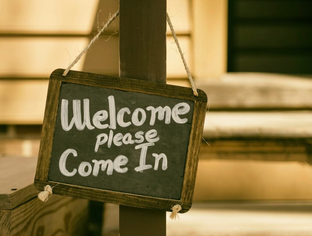 Don’t Miss a Beat (Or an Outfit)! 1 welcome signage on focus photography