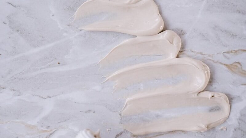 Caramel Heat, Comeback Energy, Fox’s Fresh Truths, Double Serum Meets Double Duty-Clarins’ New Hybrid Foundation, Bum Bum Cream + Vinyl Records = The Ultimate Urban Outfitters Trip : Beauty’s Biggest Names Are Shaking Up the Game